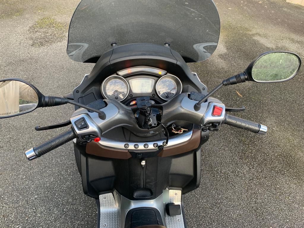 Photo PIAGGIO MP3 500 LT