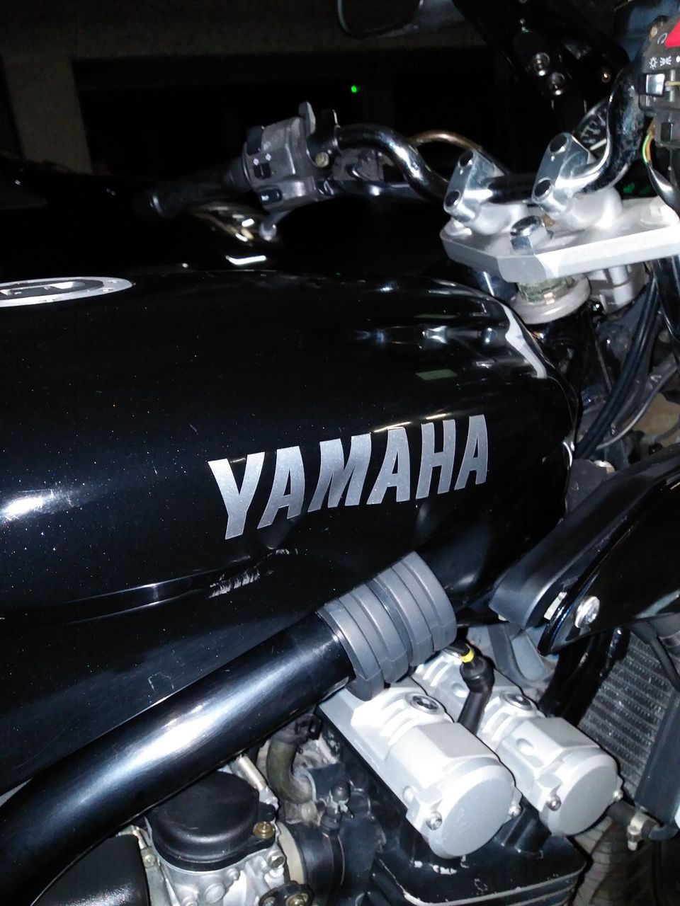 Photo YAMAHA FAZER 600