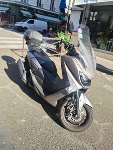 YAMAHA NMAX
