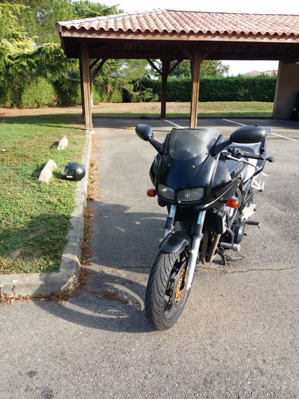 Photo YAMAHA FAZER 600