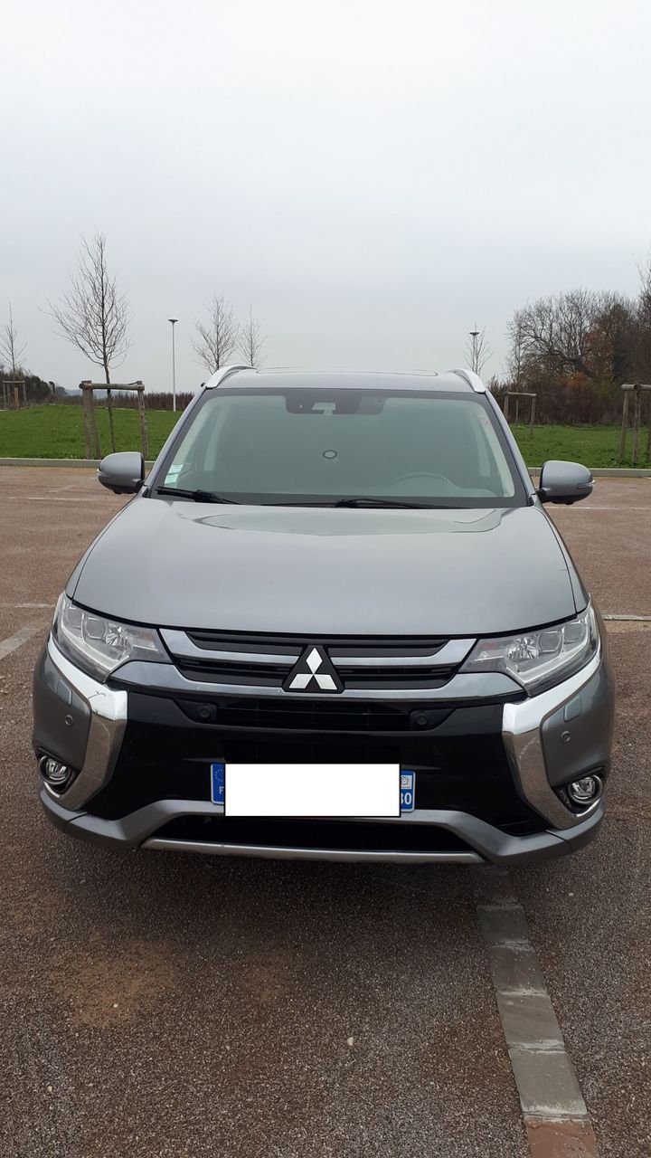 Photo MITSUBISHI OUTLANDER
