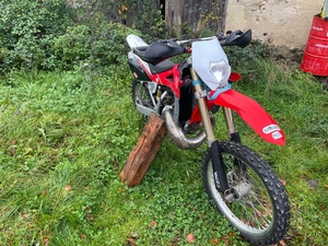HUSQVARNA WR 250