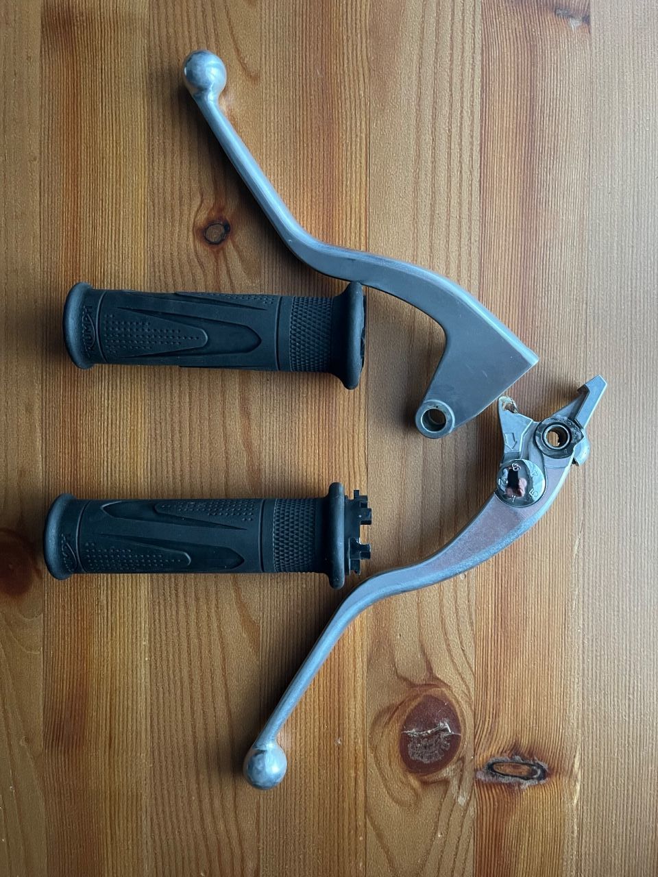 Photo TRIUMPH TRIDENT