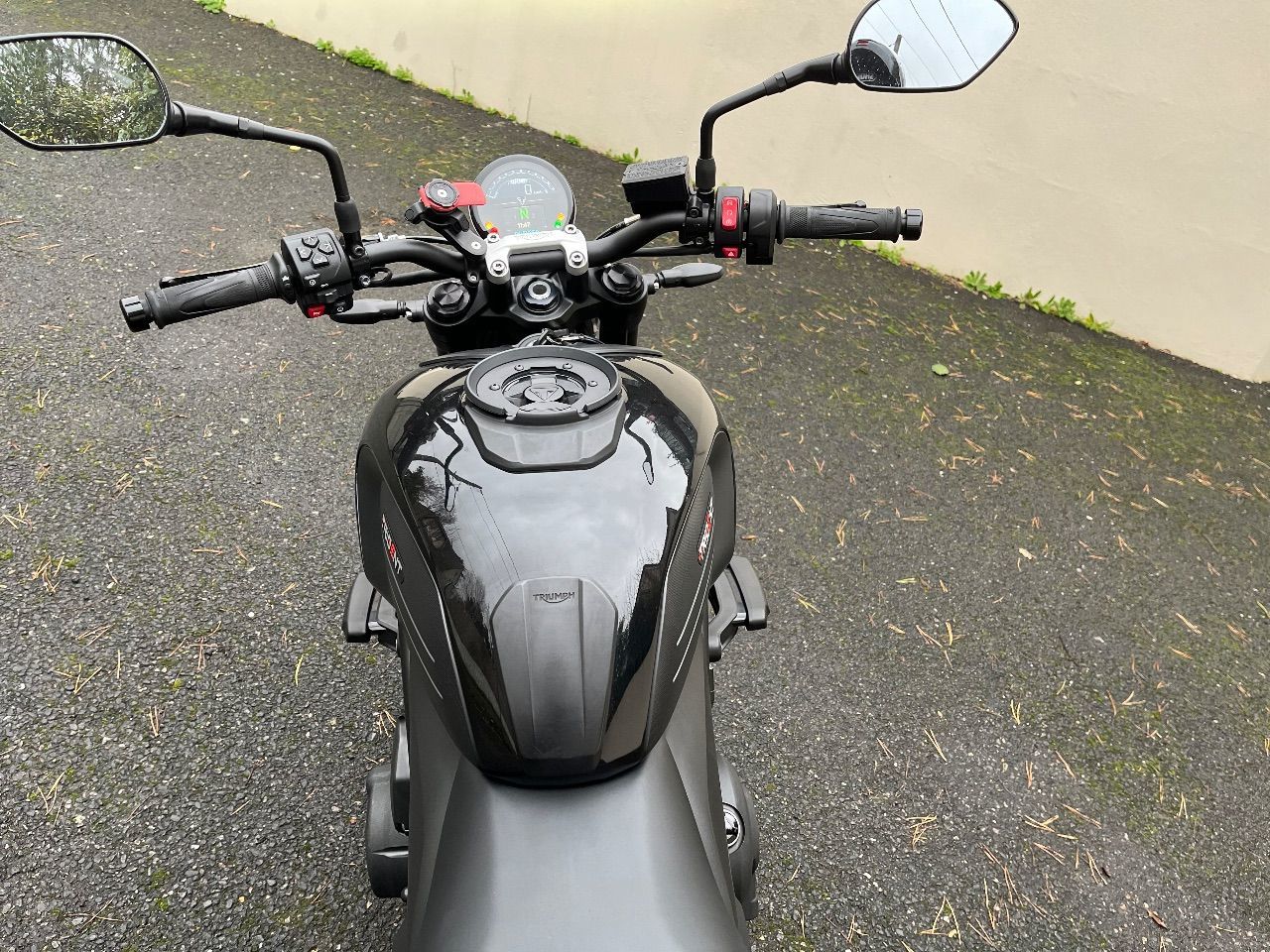 Photo TRIUMPH TRIDENT