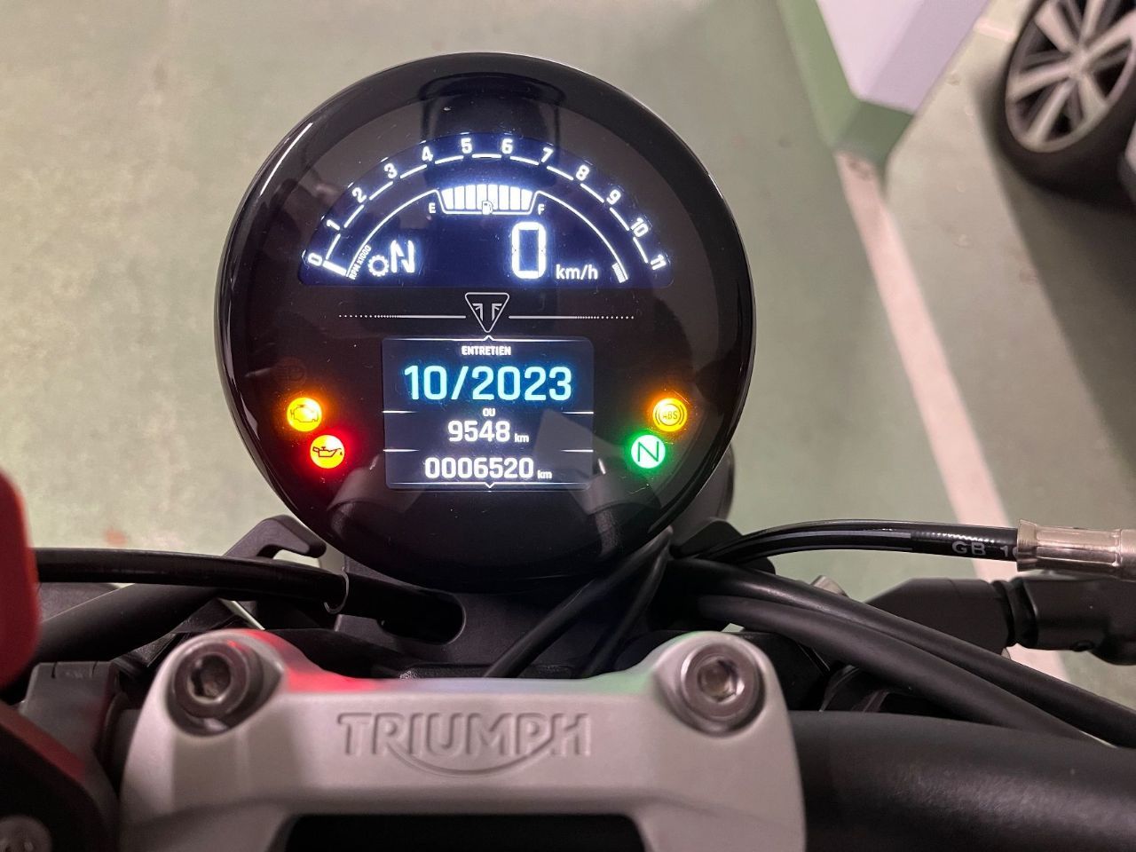 Photo TRIUMPH TRIDENT