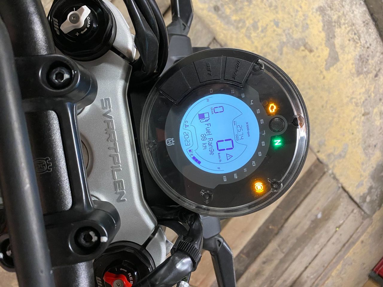 Photo HUSQVARNA HUSQVARNA