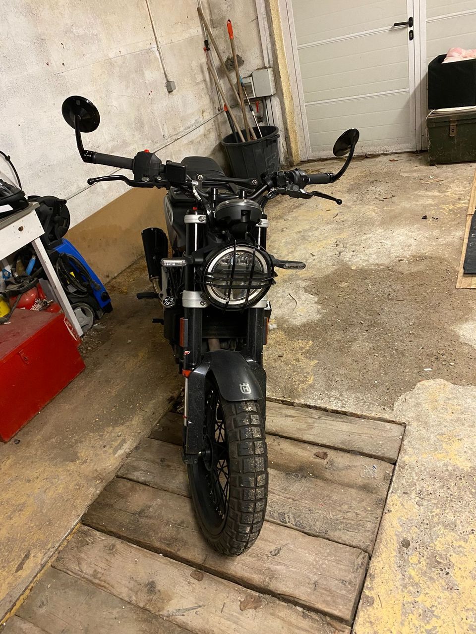 Photo HUSQVARNA HUSQVARNA