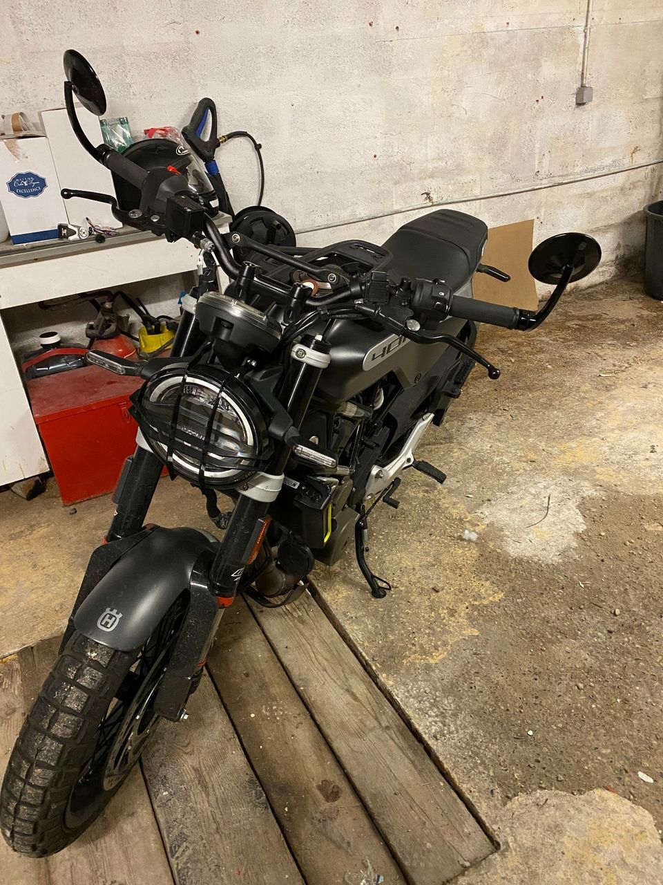 Photo HUSQVARNA HUSQVARNA