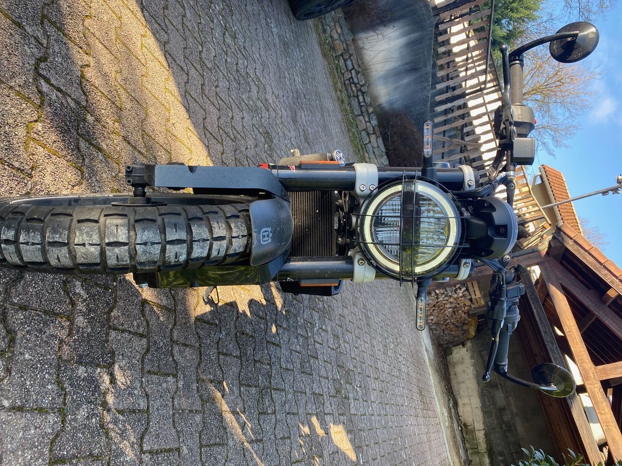 Photo HUSQVARNA HUSQVARNA