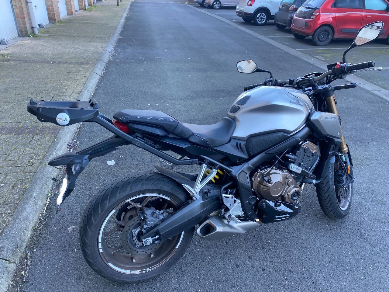 Photo HONDA CB 650 RA