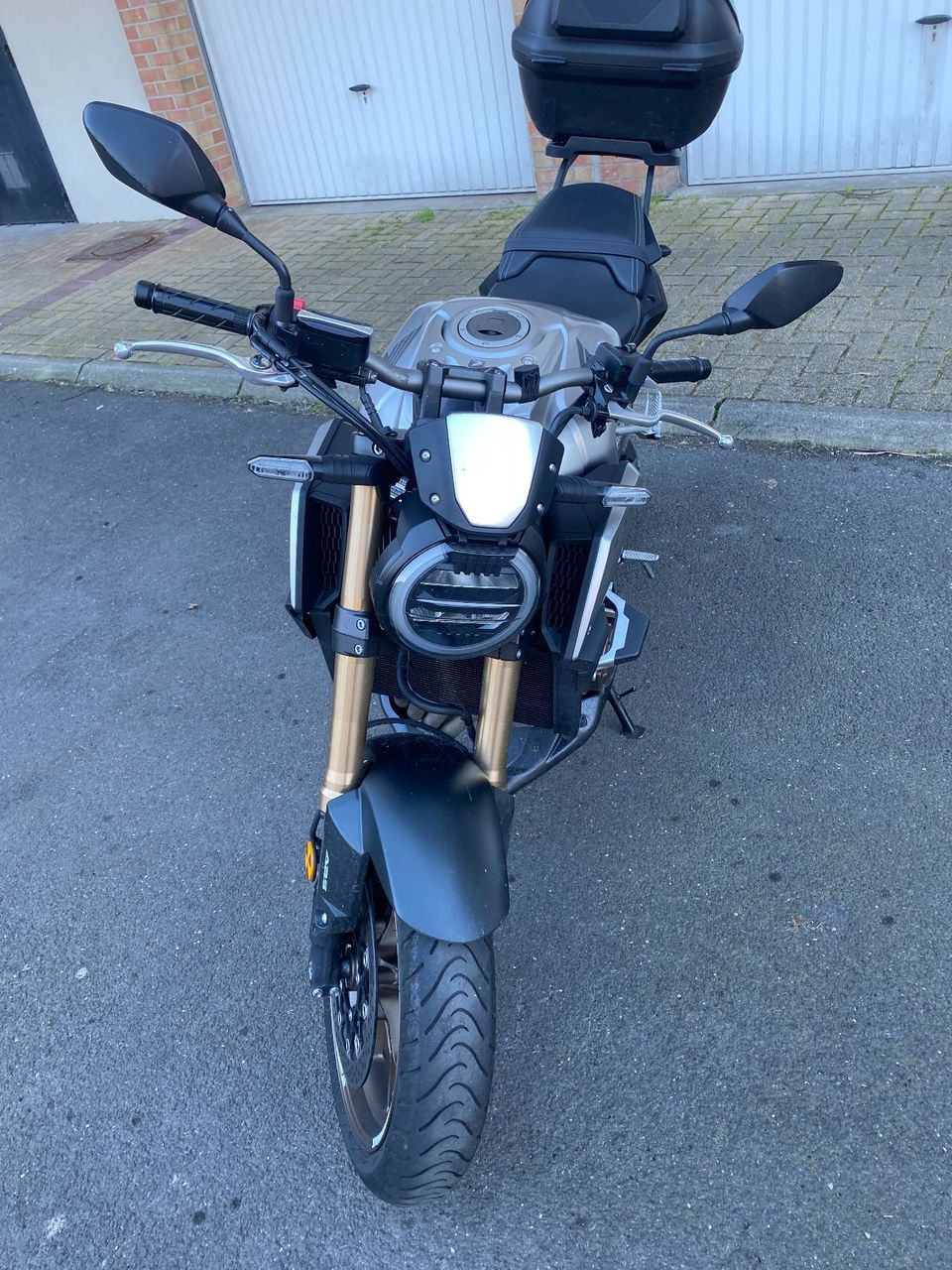 Photo HONDA CB 650 RA