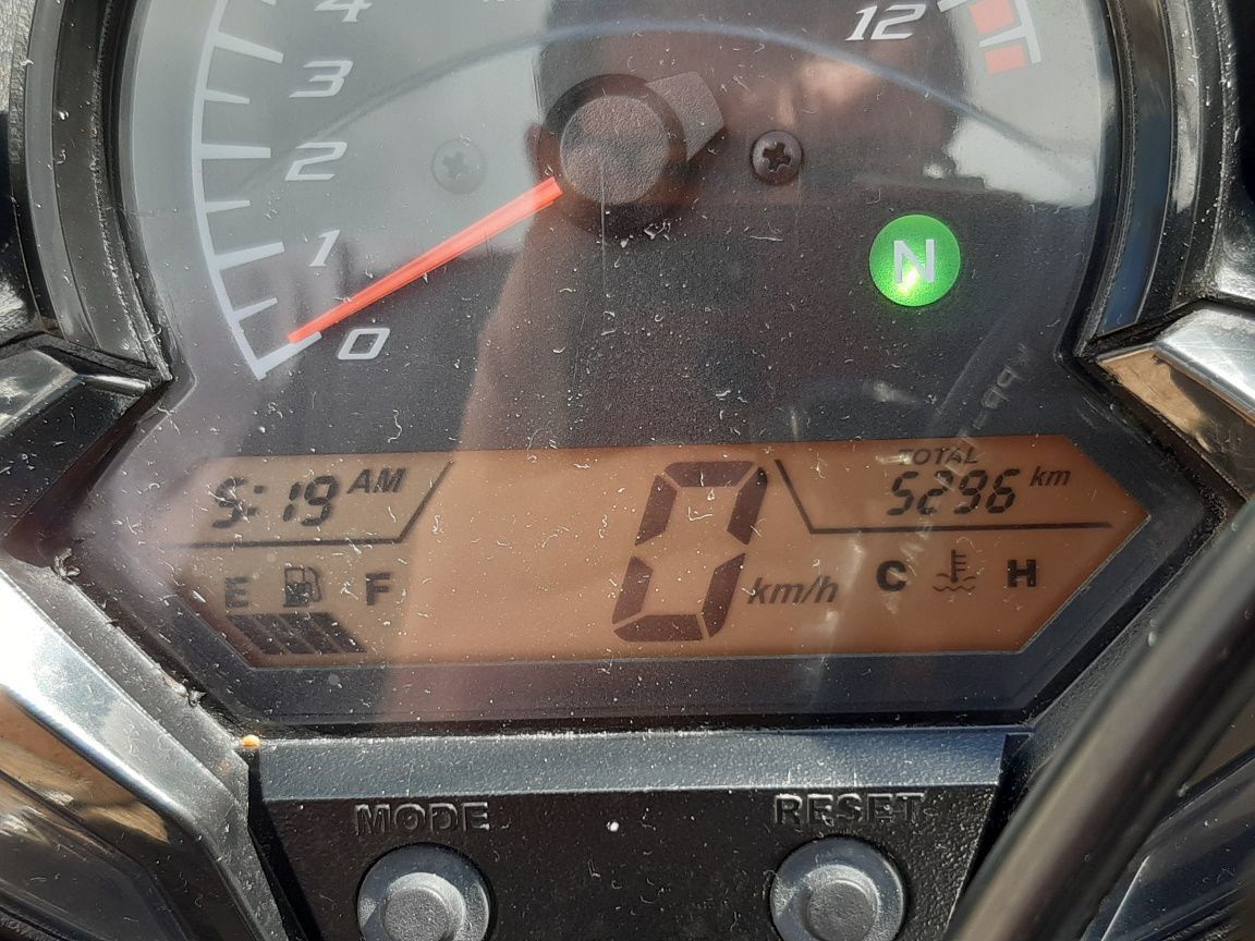 Photo HONDA CBR 125 R