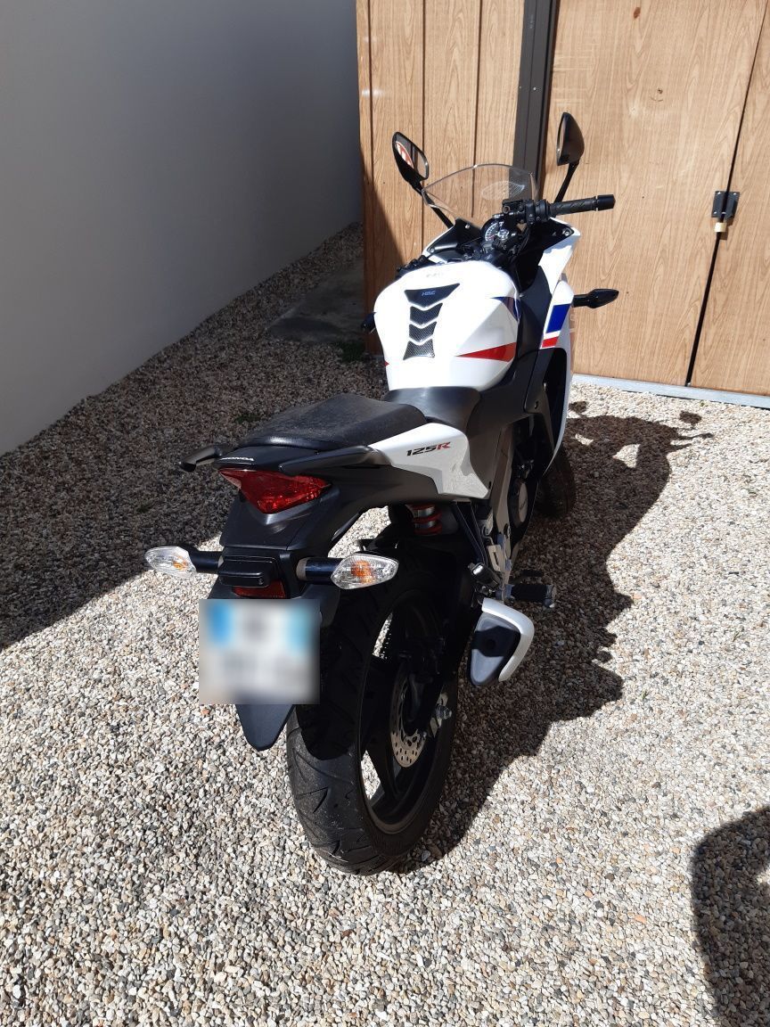 Photo HONDA CBR 125 R