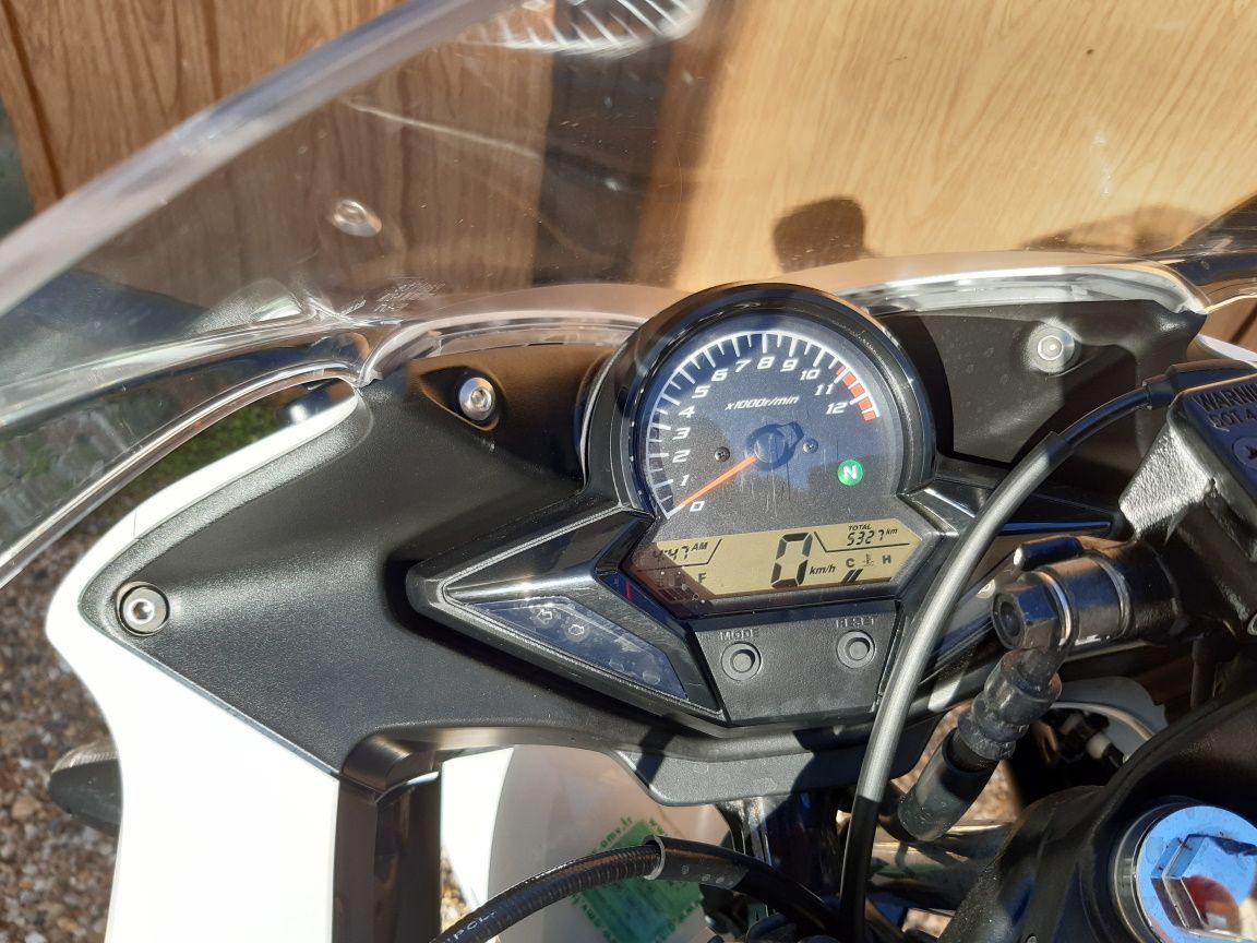 Photo HONDA CBR 125 R