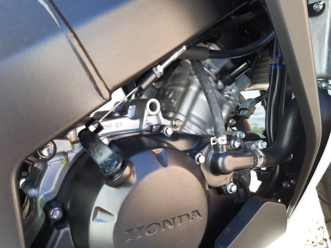 Photo HONDA CBR 125 R