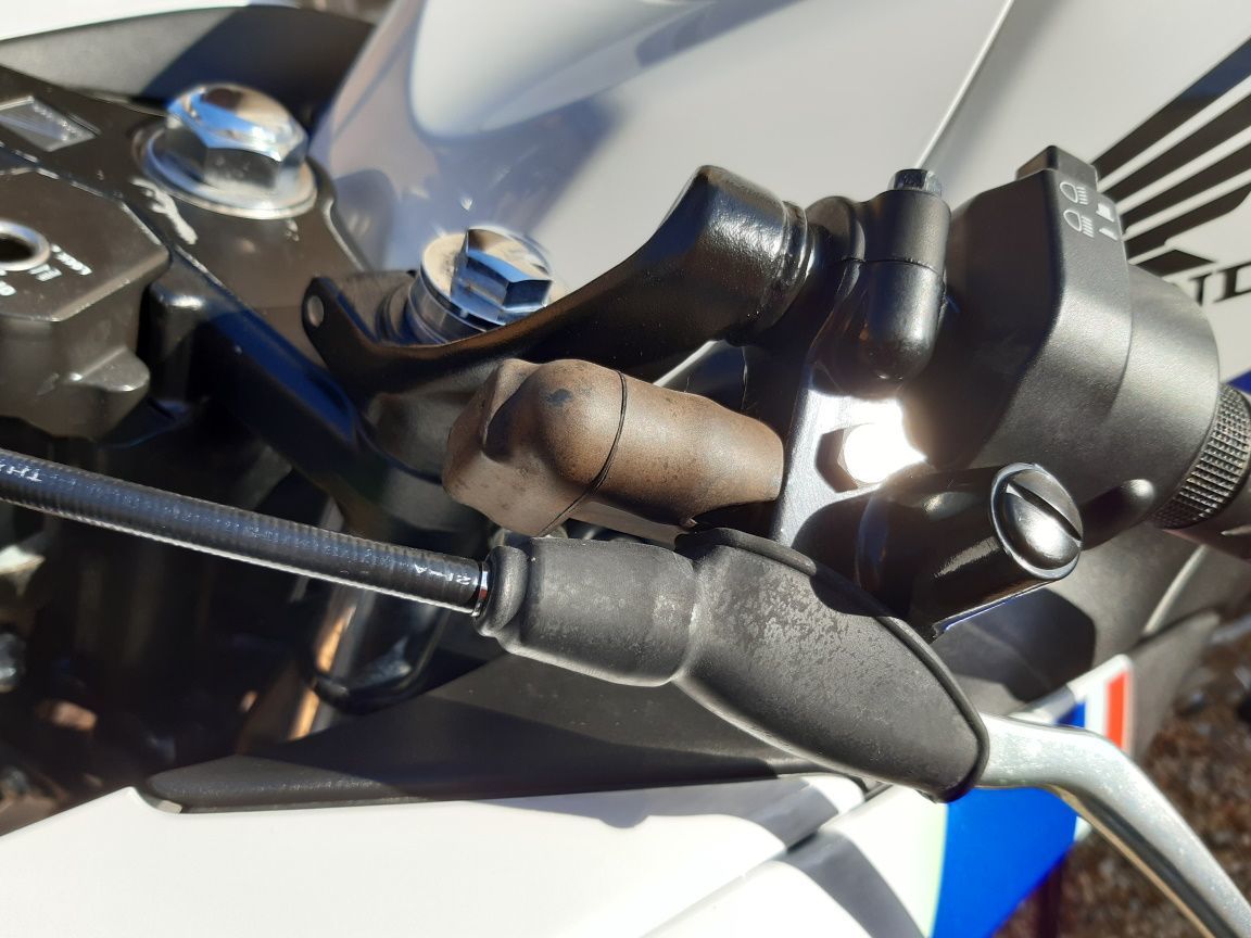 Photo HONDA CBR 125 R