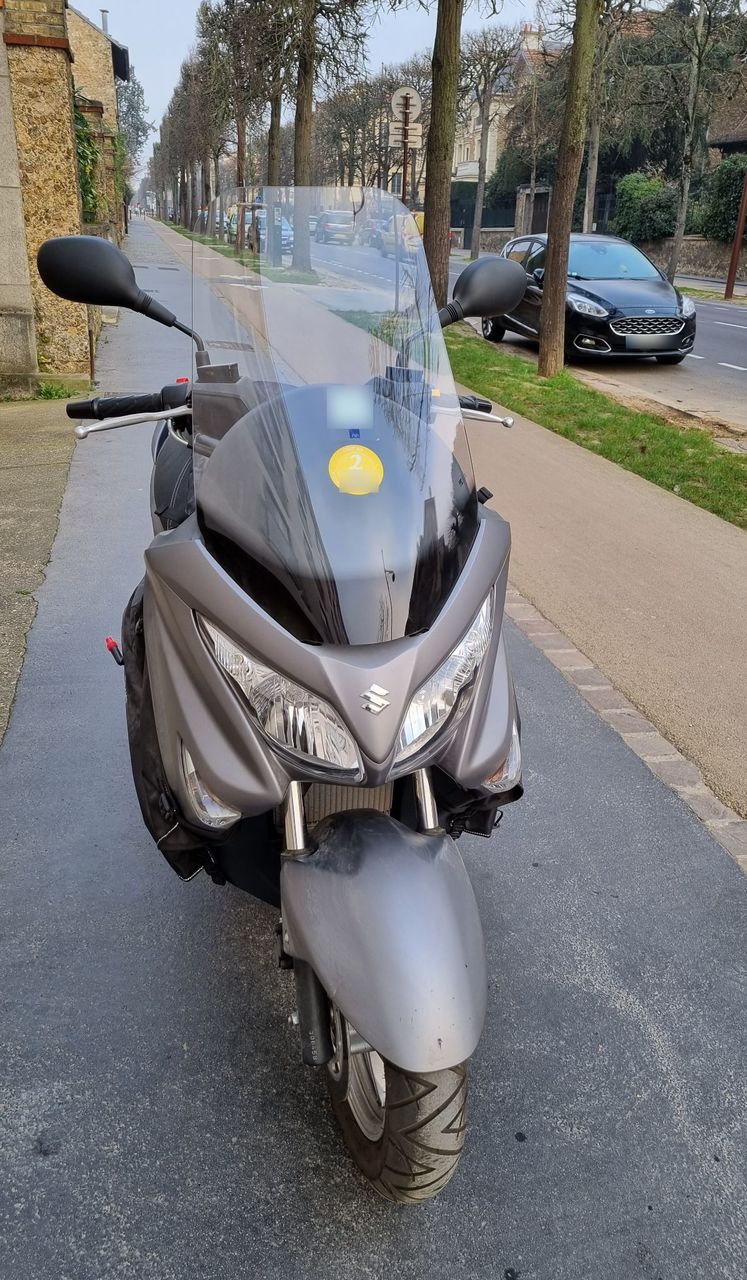 Photo SUZUKI UH 125