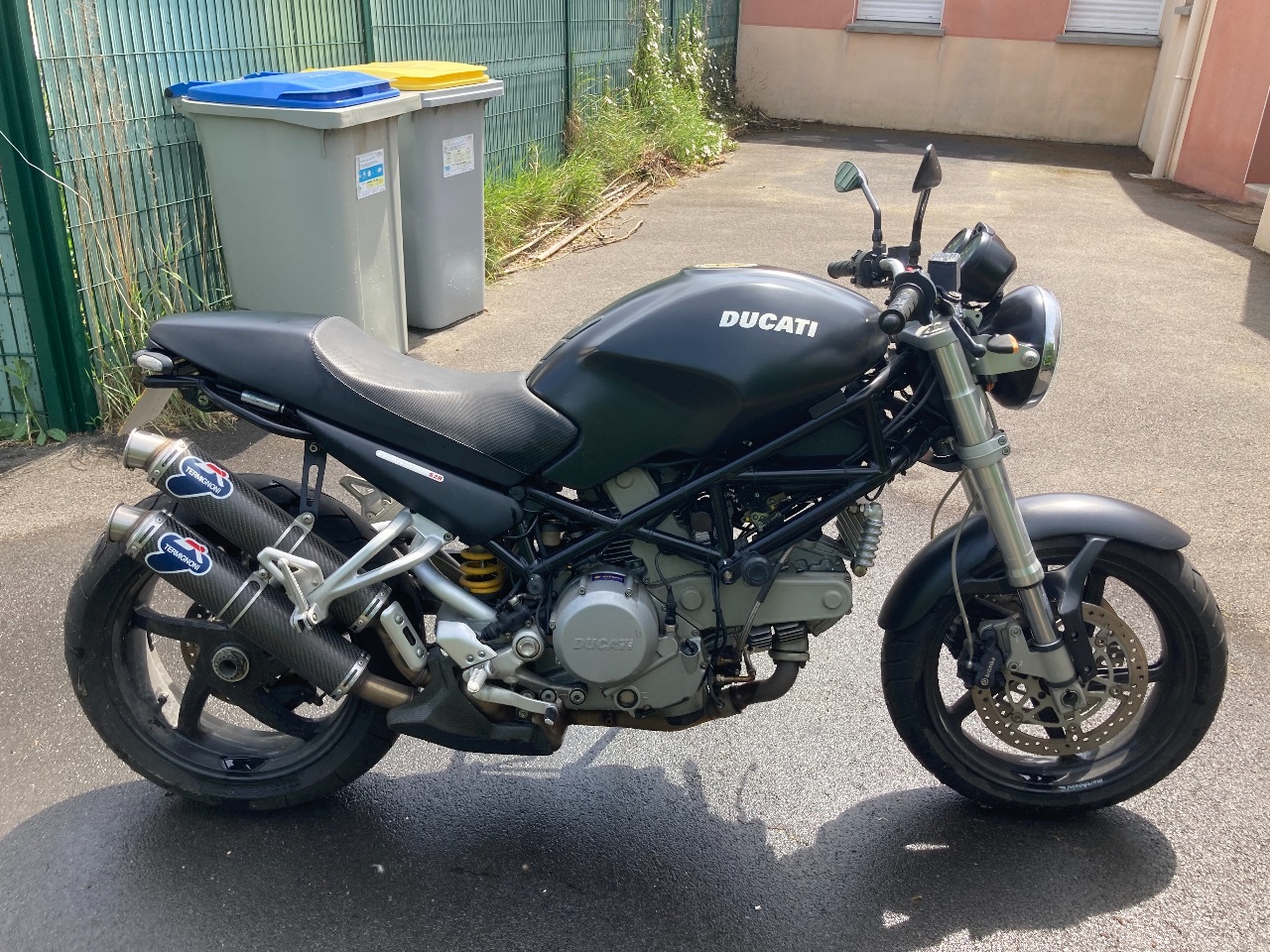 Photo DUCATI MONSTER S2R