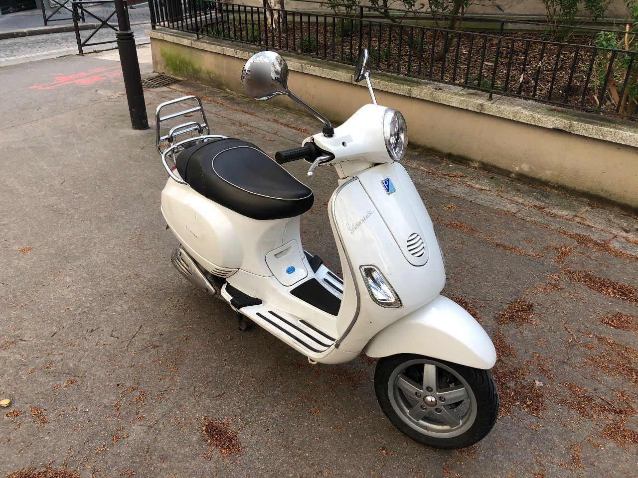 Photo VESPA LX 125