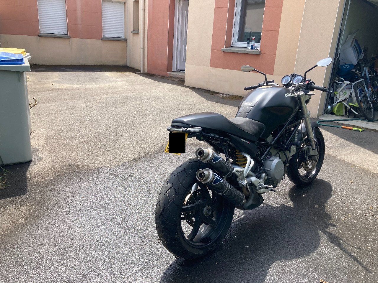 Photo DUCATI MONSTER S2R