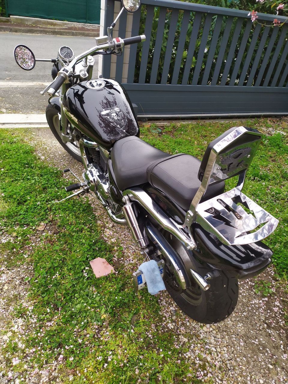 Photo SUZUKI MARAUDER 800