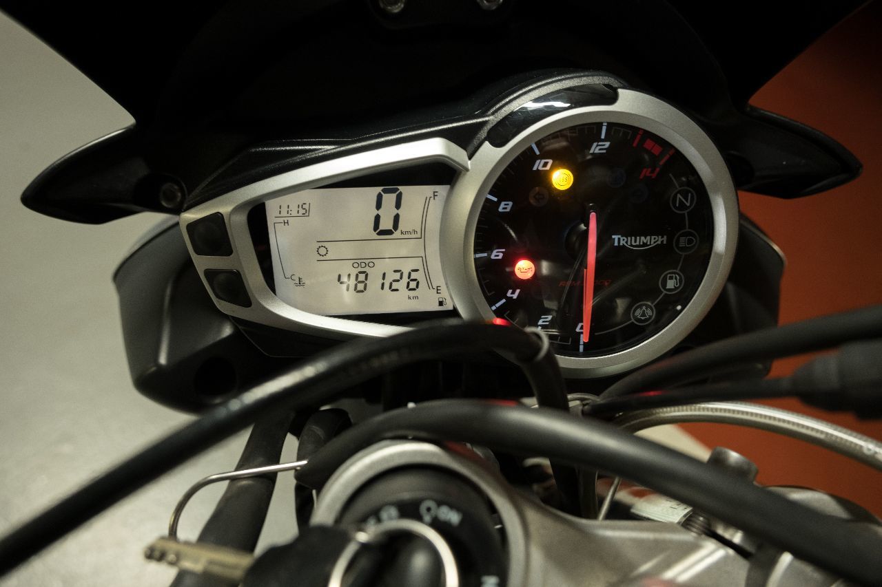 Photo TRIUMPH STREET TRIPLE