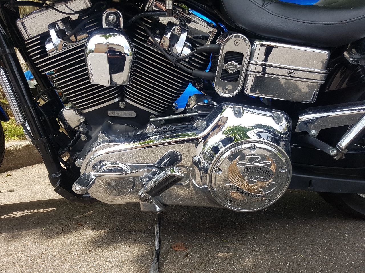 Photo HARLEY DAVIDSON FXD