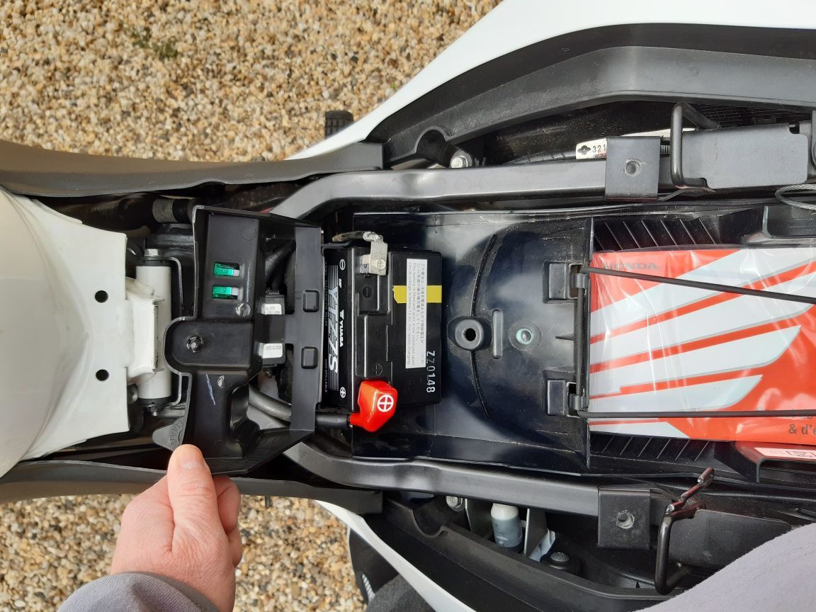 Photo HONDA CBR 125 R