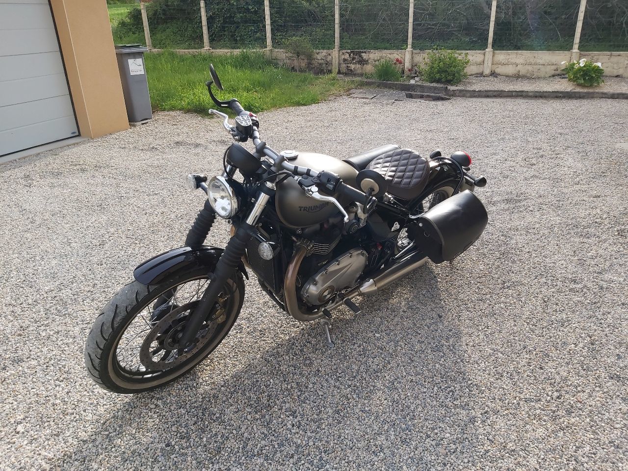 Photo TRIUMPH BONNEVILLE