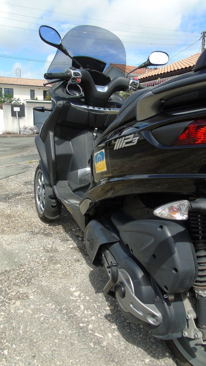 Photo PIAGGIO MP3 500 LT