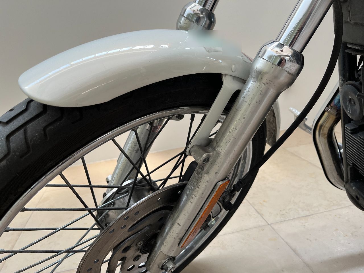 Photo HARLEY DAVIDSON 883