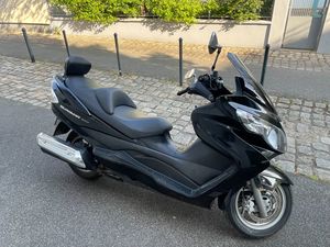 SUZUKI BURGMAN 400