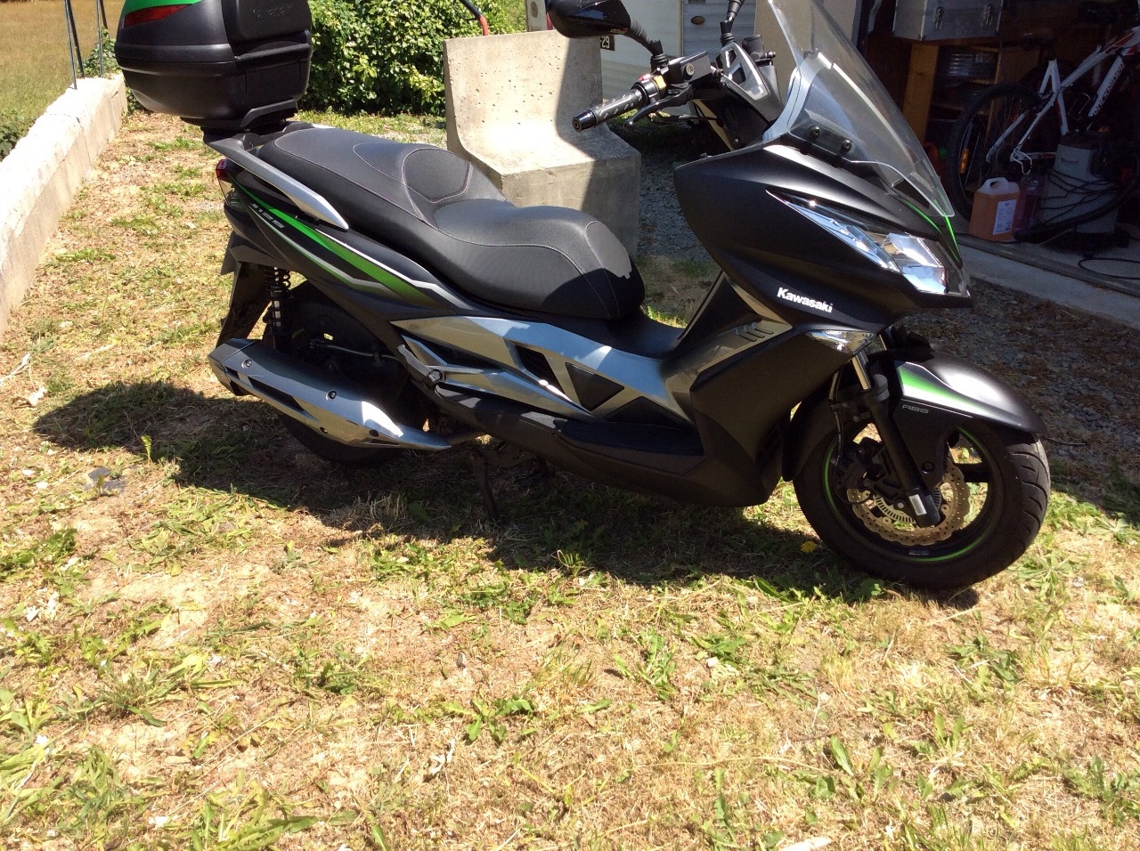 Photo KAWASAKI J125