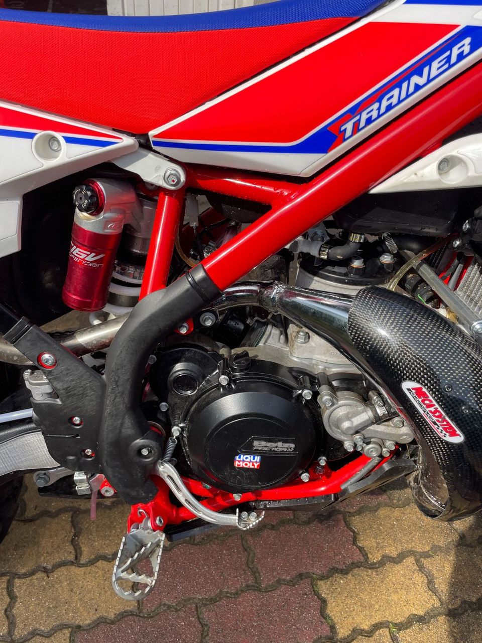 Photo BETA XTRAINER 300