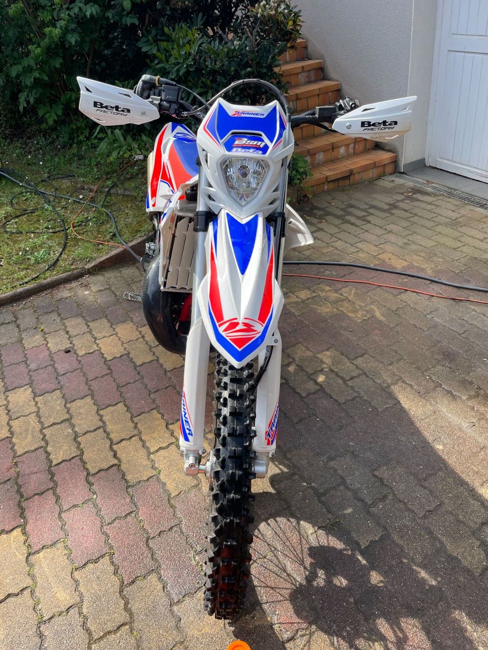 Photo BETA XTRAINER 300