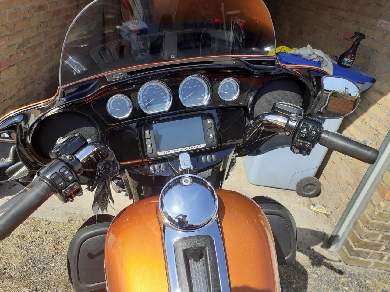 Photo HARLEY DAVIDSON FLH