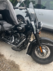 HARLEY DAVIDSON SOFTAIL HERITAGE 1868