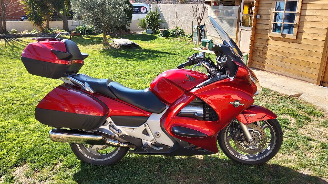HONDA PAN EUROPEAN 1300 ABS Pyrenees Orientales Bonnie&Car occasion