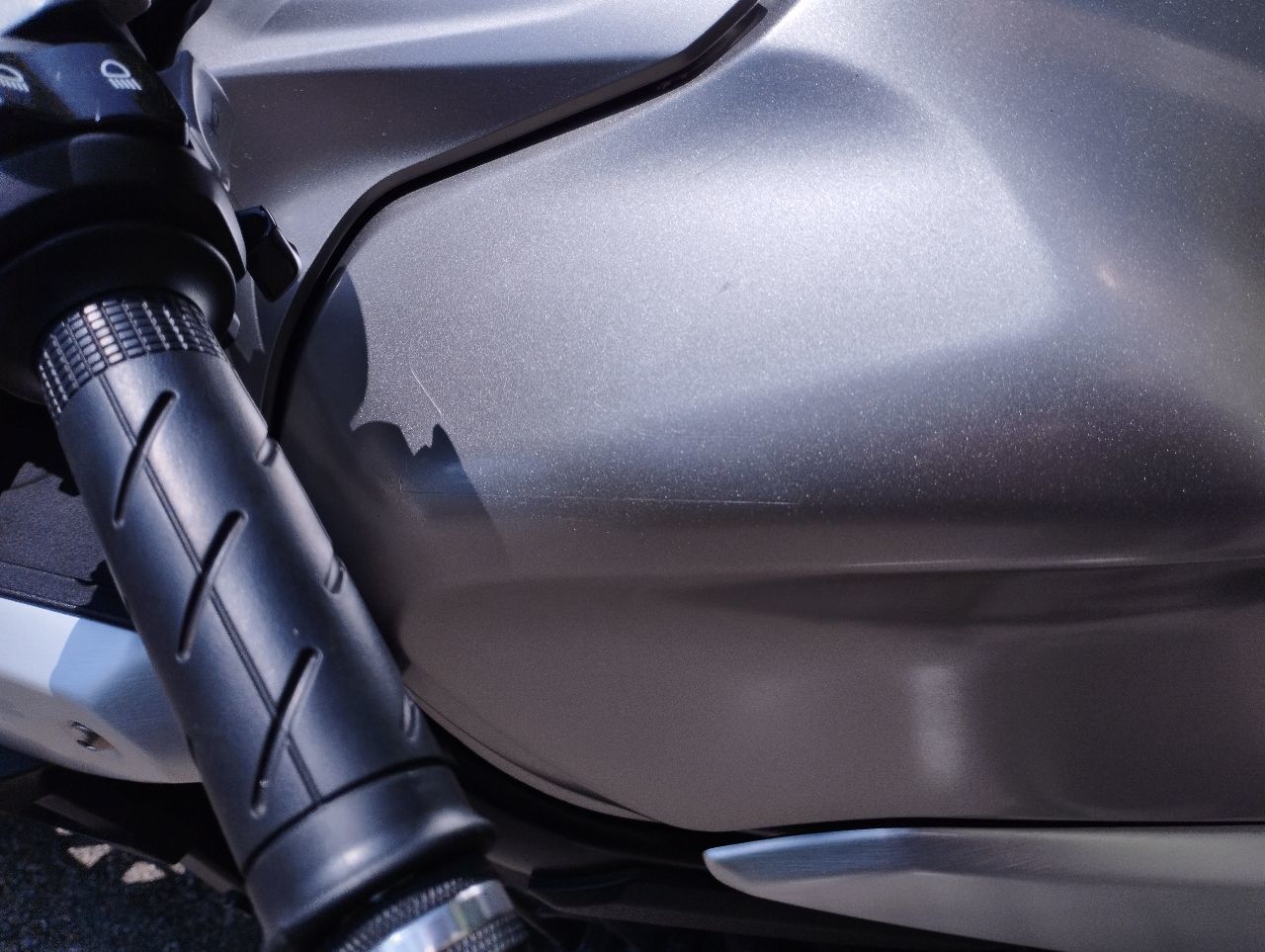 Photo HONDA CB 650 RA