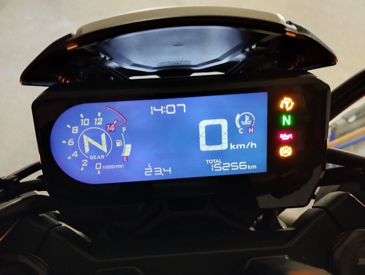 Photo HONDA CB 650 RA