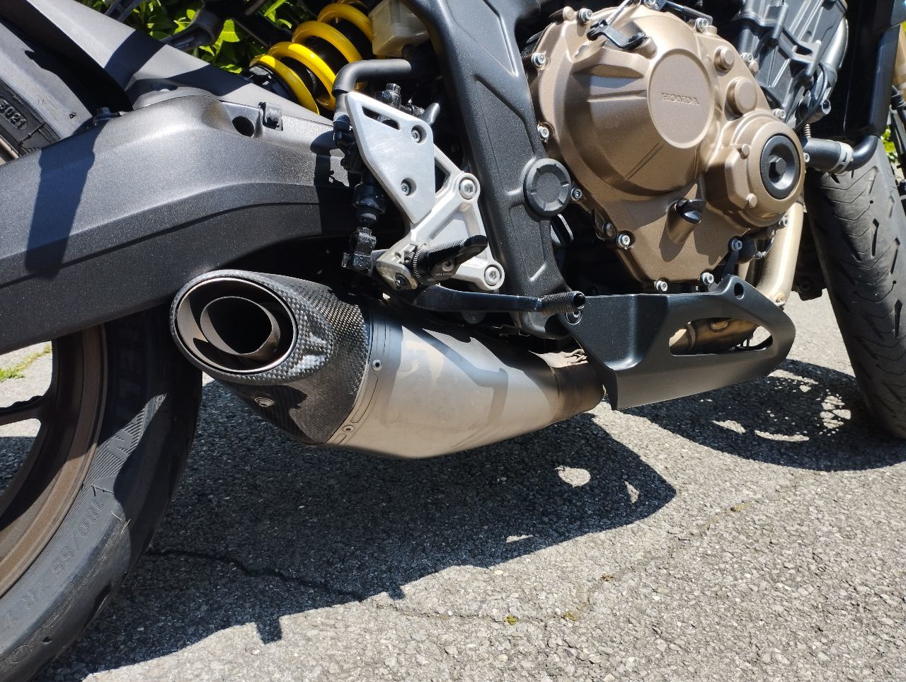 Photo HONDA CB 650 RA