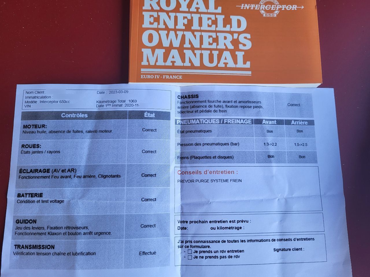 Photo ROYAL ENFIELD 650