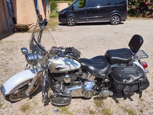 HARLEY DAVIDSON SOFTAIL HERITAGE 1584