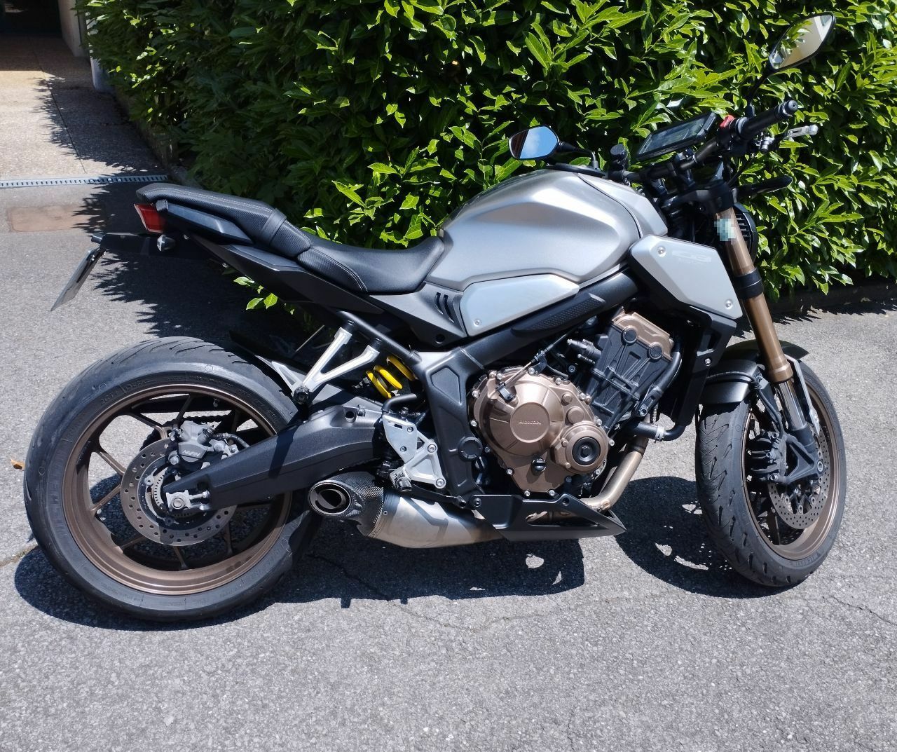 Photo HONDA CB 650 RA