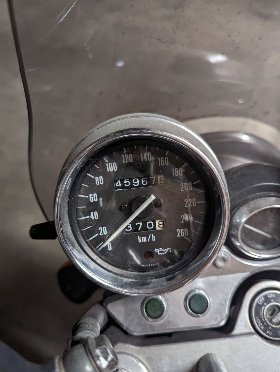 Photo SUZUKI INAZUMA 1200