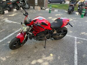 DUCATI MONSTER 821