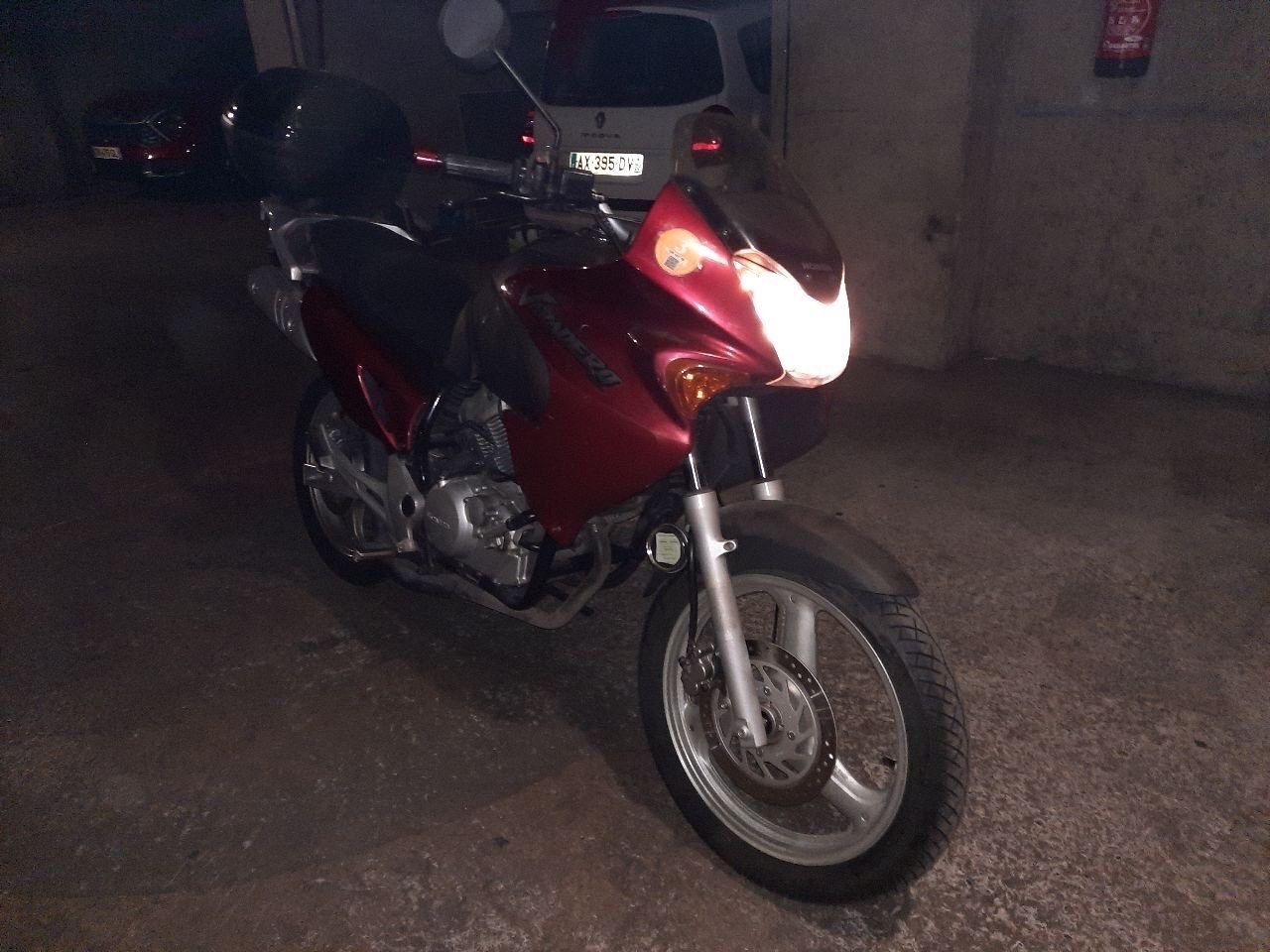 Photo HONDA XL VARADERO 125