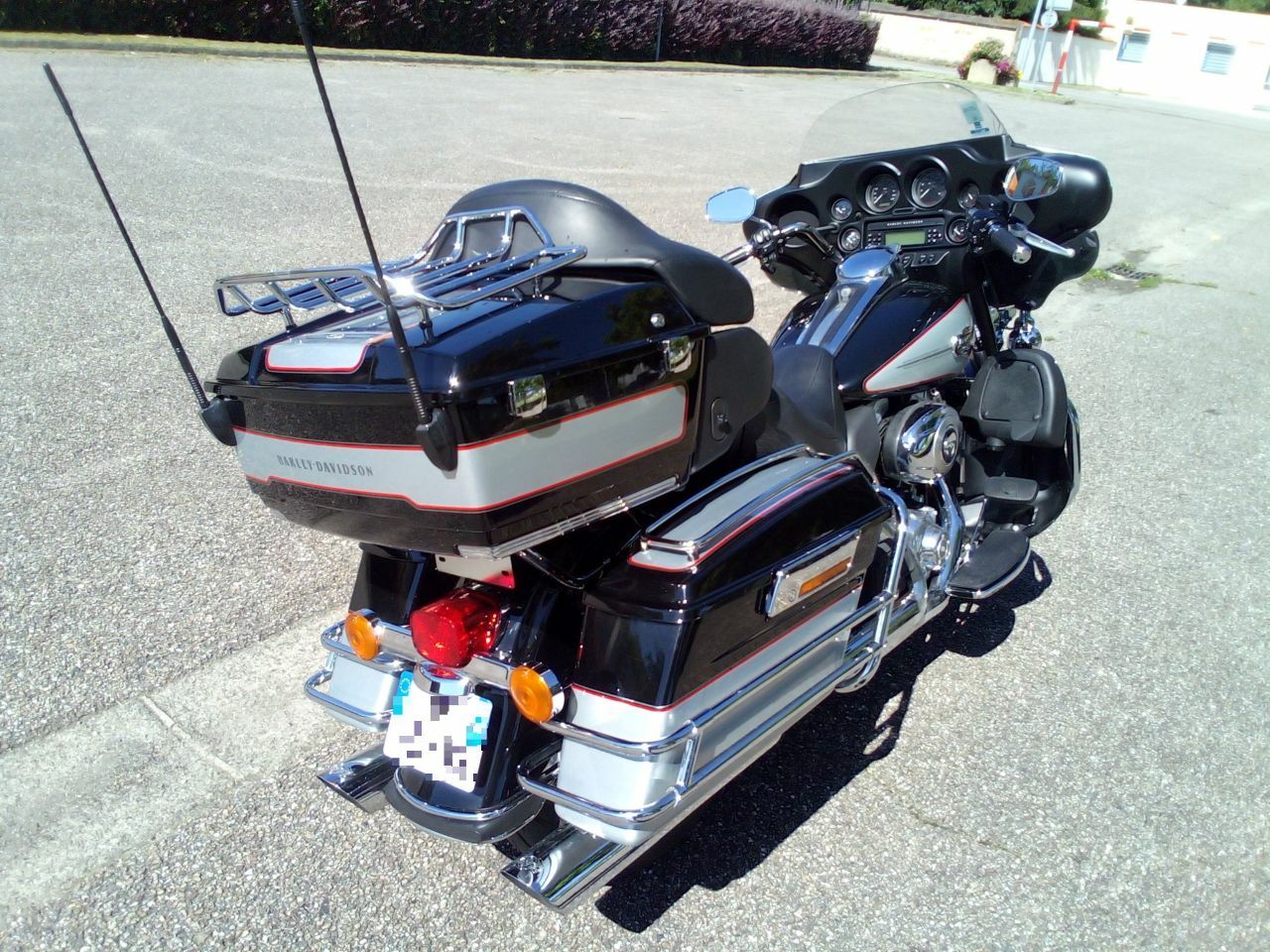 Photo HARLEY DAVIDSON FLH