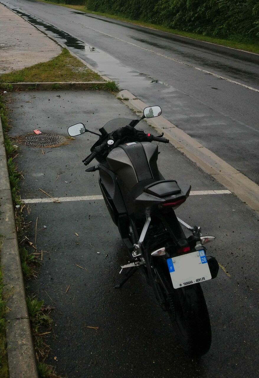 Photo YAMAHA YZF-R125