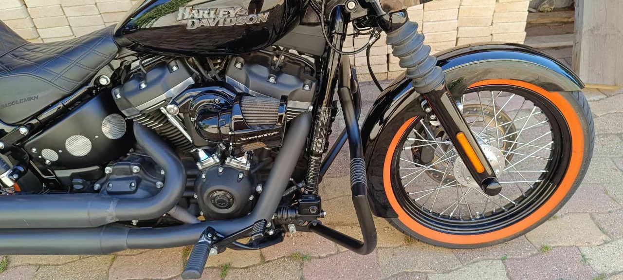 Photo HARLEY DAVIDSON FXBB